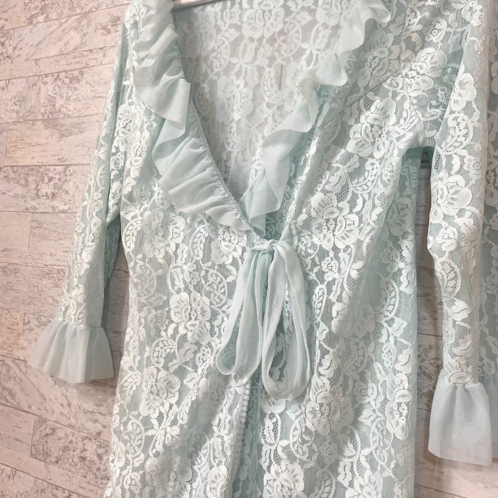 Baby Blue Lace Robe Size Medium - Picture 8 of 9